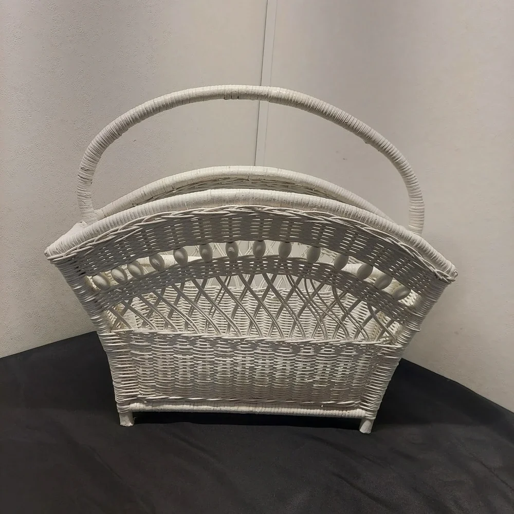 Vintage White Wicker Magazine Rack Basket with Handle Shabby Chic Decor